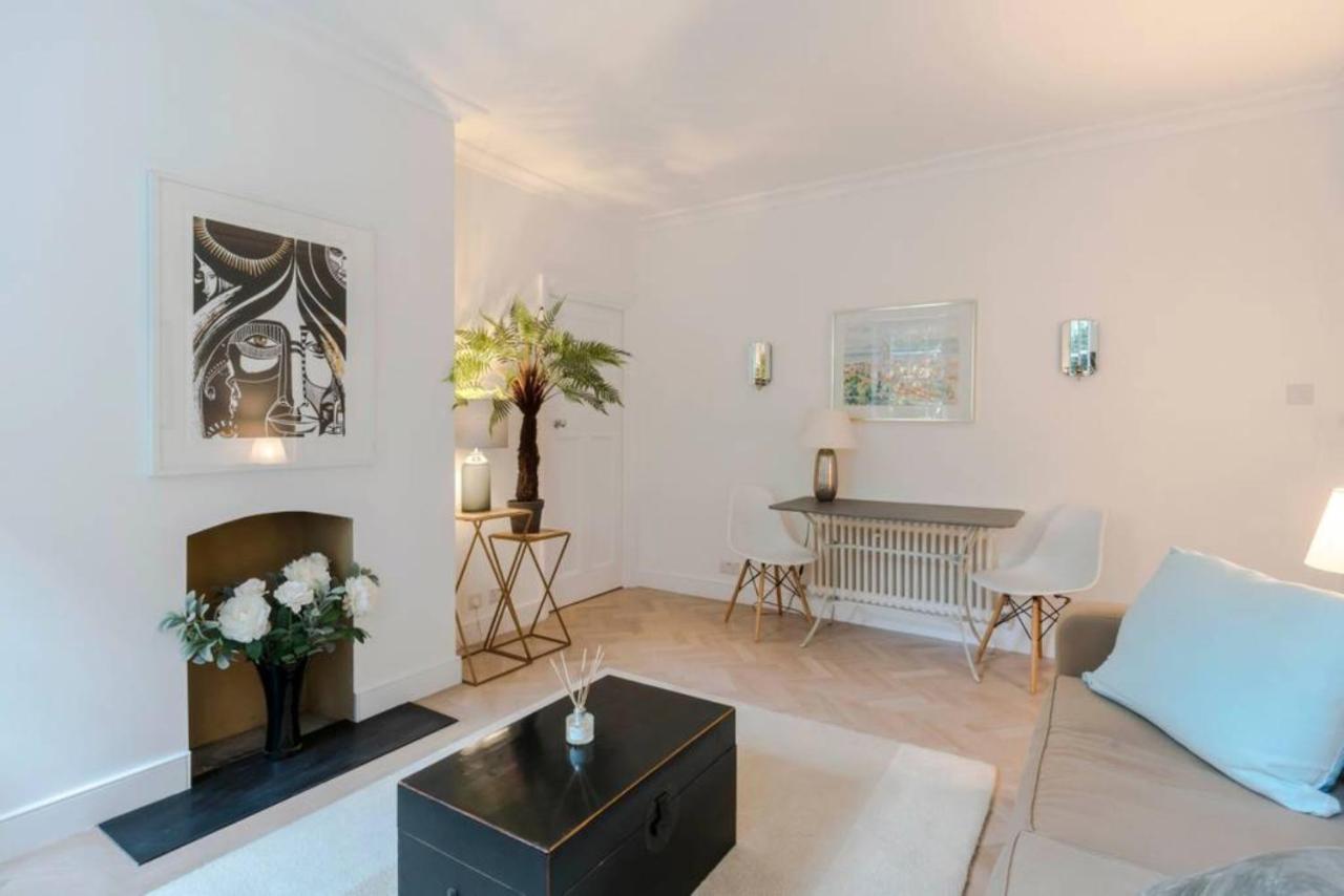 Bright And Leafy 1 Bedroom Flat In The Heart Of Chelsea Apartamento *